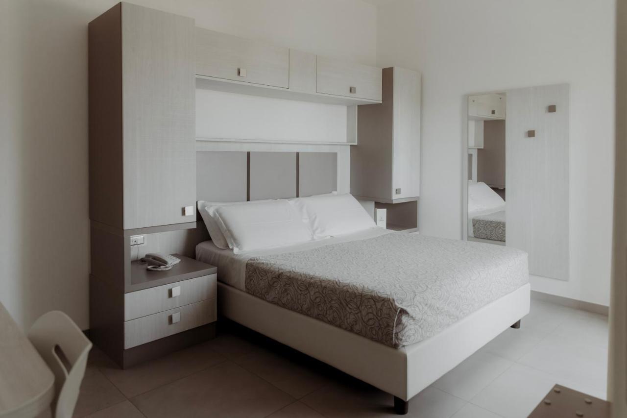 Hotel Caravel Vasto Zewnętrze zdjęcie